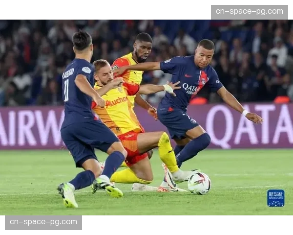 国际比赛日影响:多支法甲球队面临FIFA病毒,球员疲劳成隐患 国际比赛日影响:多支法甲球队面临FIFA病毒,球员疲劳成隐患